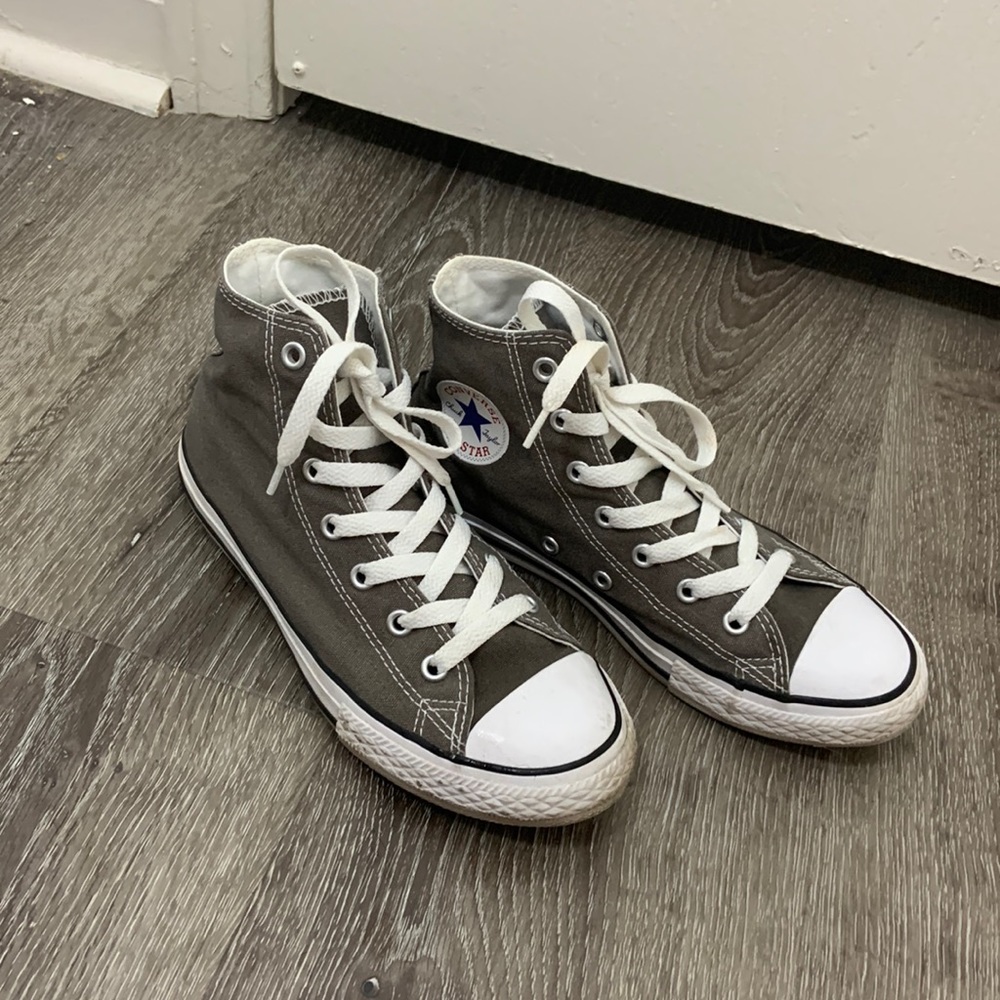Grey high top converse size 5.5 for women size 3 youth